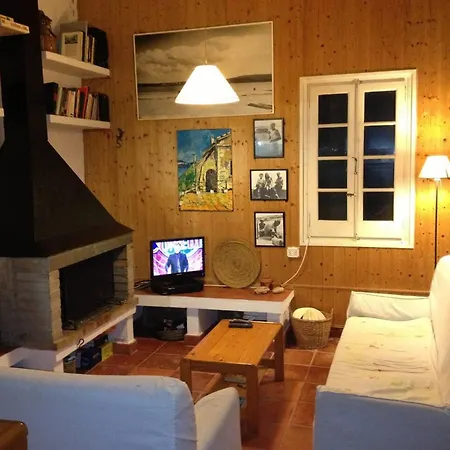 度假居 4 Bedrooms Property At Fornells 100 M Away From The Beach With Shared Pool And Wifi