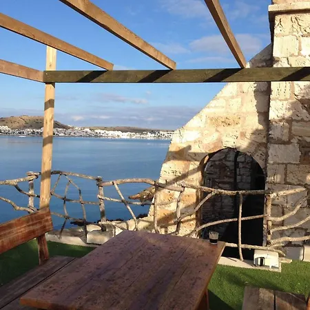 4 Bedrooms Property At Fornells 100 M Away From The Beach With Shared Pool And Wifi Fornells (Menorca)